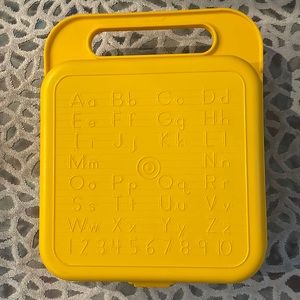 Tupperware lunch kit with stencils (vintage)